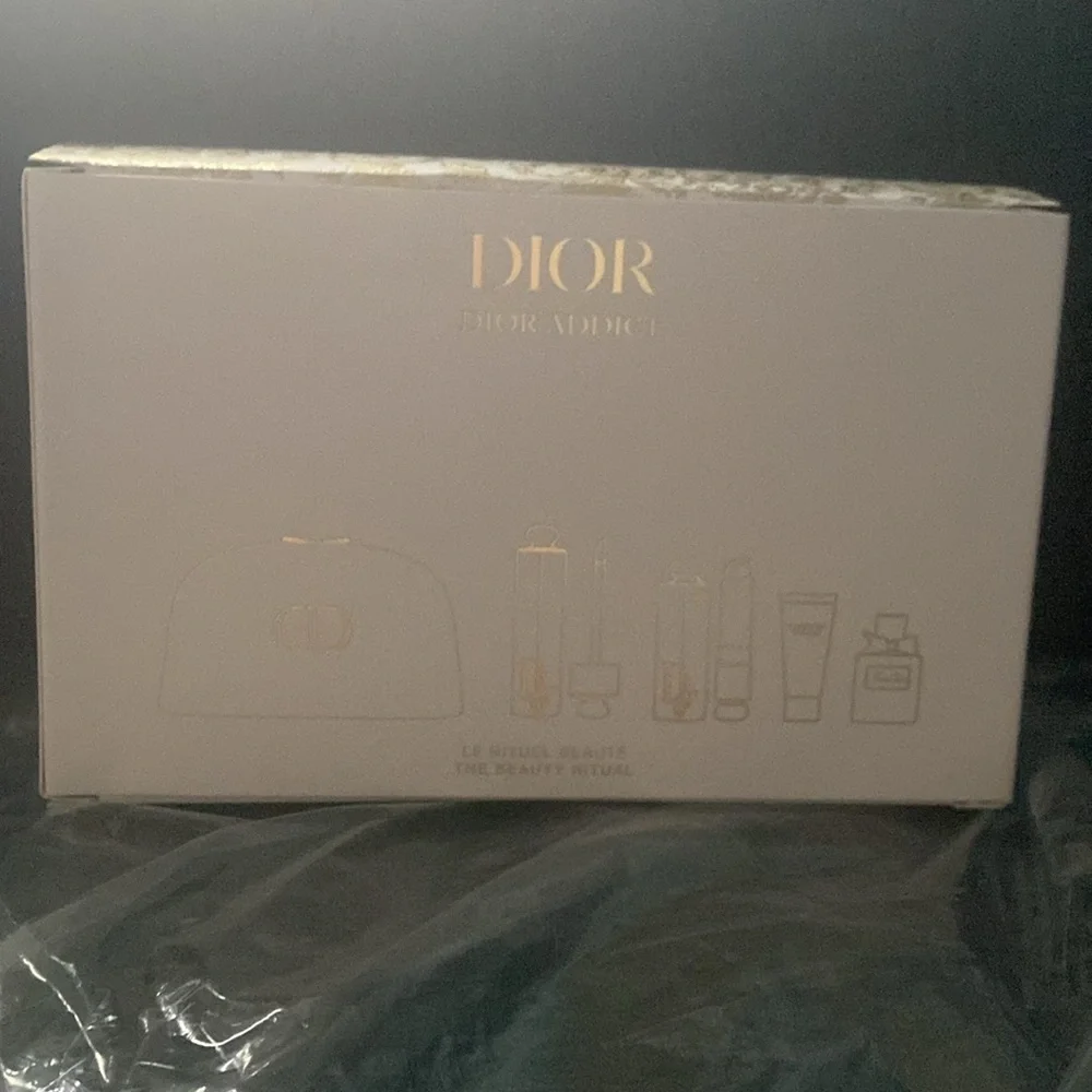 🌟Dior Addict Beauty Ritual Set - Picture 6 of 7